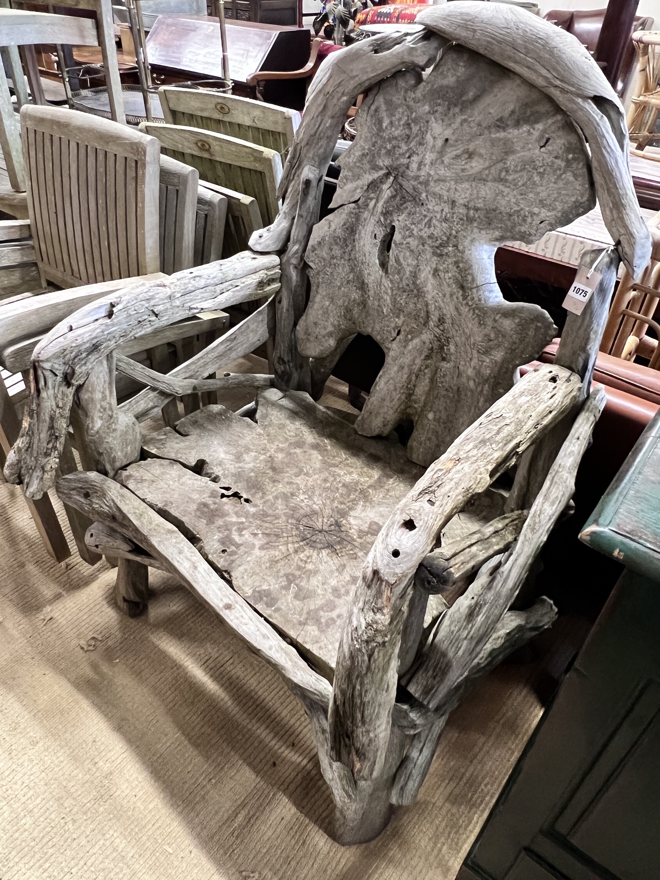 A large driftwood garden throne chair, width 95cm, height 134cm